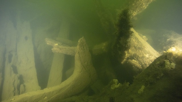 Szwedzcy archeolodzy odnaleźli na dnie Bałtyku wrak XVII-wiecznego okrętu. Prawdopodobnie chodzi o siostrzaną jednostkę słynnego okrętu Vasa.