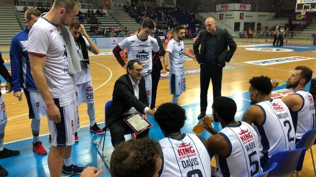 Koszykarze Kinga słabsi od beniaminka rozgrywek o mistrzostwo Polski. Szczecinianie przegrali z Eneą Astorią Bydgoszcz 85:87 w Energa Basket Lidze.
