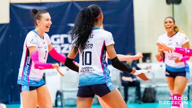 Wygrana bez straty seta to cel siatkarek Grupa Azoty Chemik Police w sobotnim meczu z Wisłą Warszawa w rozgrywkach o mistrzostwo Polski.