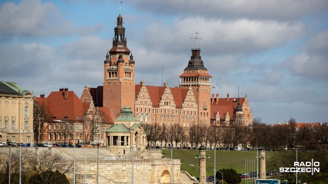 W środę mogą być trudności z załatwieniem spraw w Urzędzie Wojewódzkim w Szczecinie. W gmachu przy Wałach Chrobrego odbędą się ćwiczenia na wypadek zagrożenia terrorystycznego.