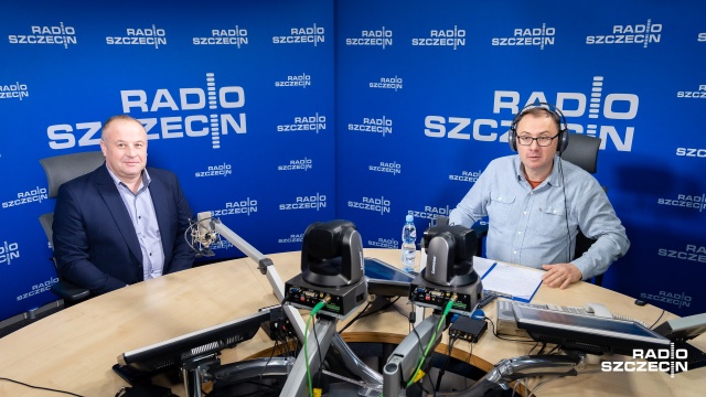 Sprawa powinna być wyjaśniona przed sądem, ale marszałek Senatu nie pozwie profesor Uniwersytetu Szczecińskiego i to już o czymś świadczy - oceniał poseł PiS Artur Szałabawka.