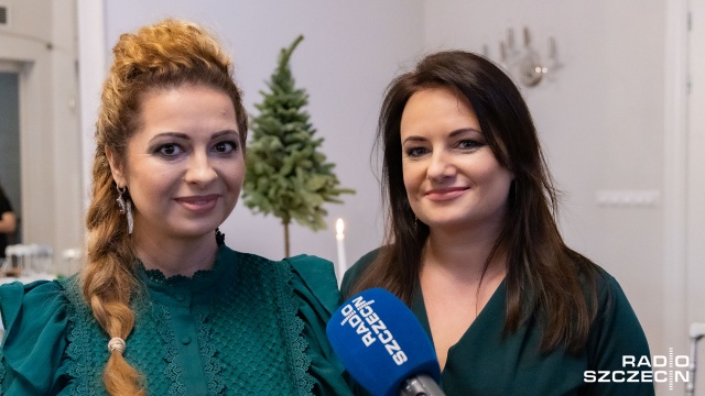 Można poznać parki narodowe Stanów Zjednoczonych, odwiedzić wodospad Niagara a nawet polecieć w kosmos z załogą Apollo 11. To wszystko dzięki książce Patti and Vicky Explore The World.