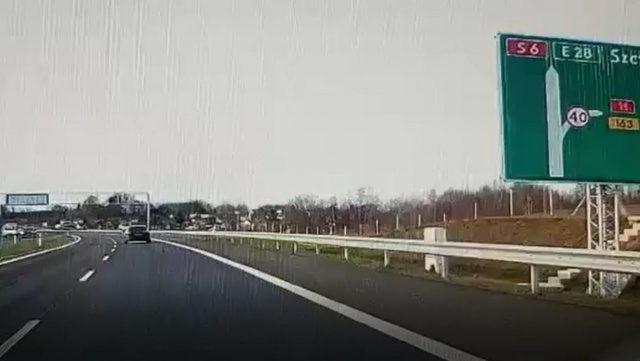 Prawie dwa promile alkoholu miał kierowca zatrzymany przez kołobrzeską policję na drodze ekspresowej S6.