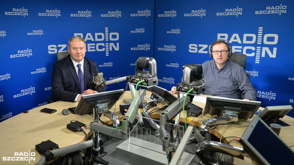 Leszek Dobrzyński był gościem Rozmów pod Krawatem. Fot. Łukasz Szełemej [Radio Szczecin]