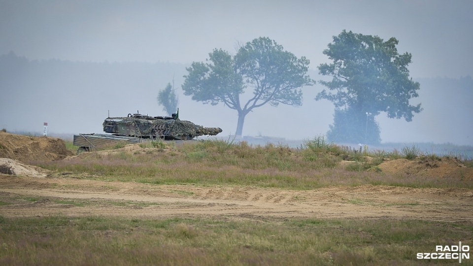 Manewry Dragon-19 na poligonie w Drawsku Pomorskim. Fot. Łukasz Szełemej [Radio Szczecin]