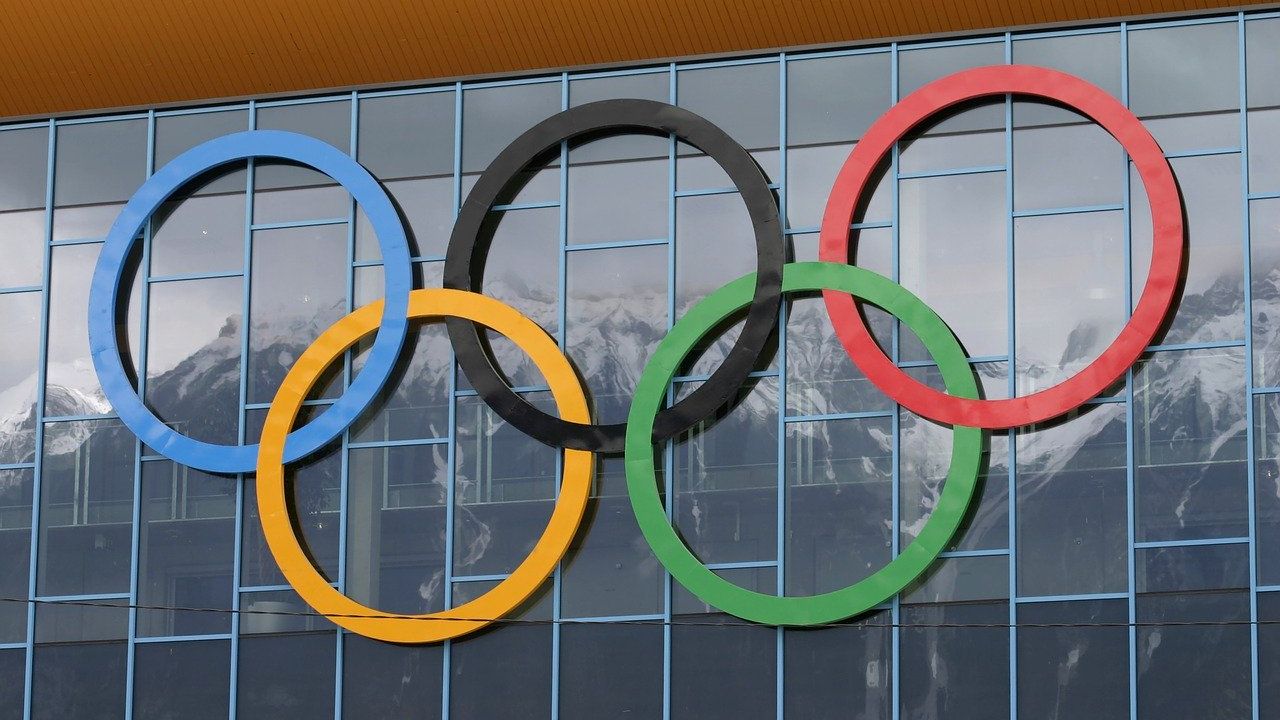 Niepokojące informacje na niespełna pięć miesięcy przed otwarciem letnich igrzysk olimpijskich w Paryżu. Francuskie media donoszą o kradzieży sprzętu, który zawierał ważne dane dotyczące bezpieczeństwa imprezy. Organizatorzy nie potwierdzili tych informacji.