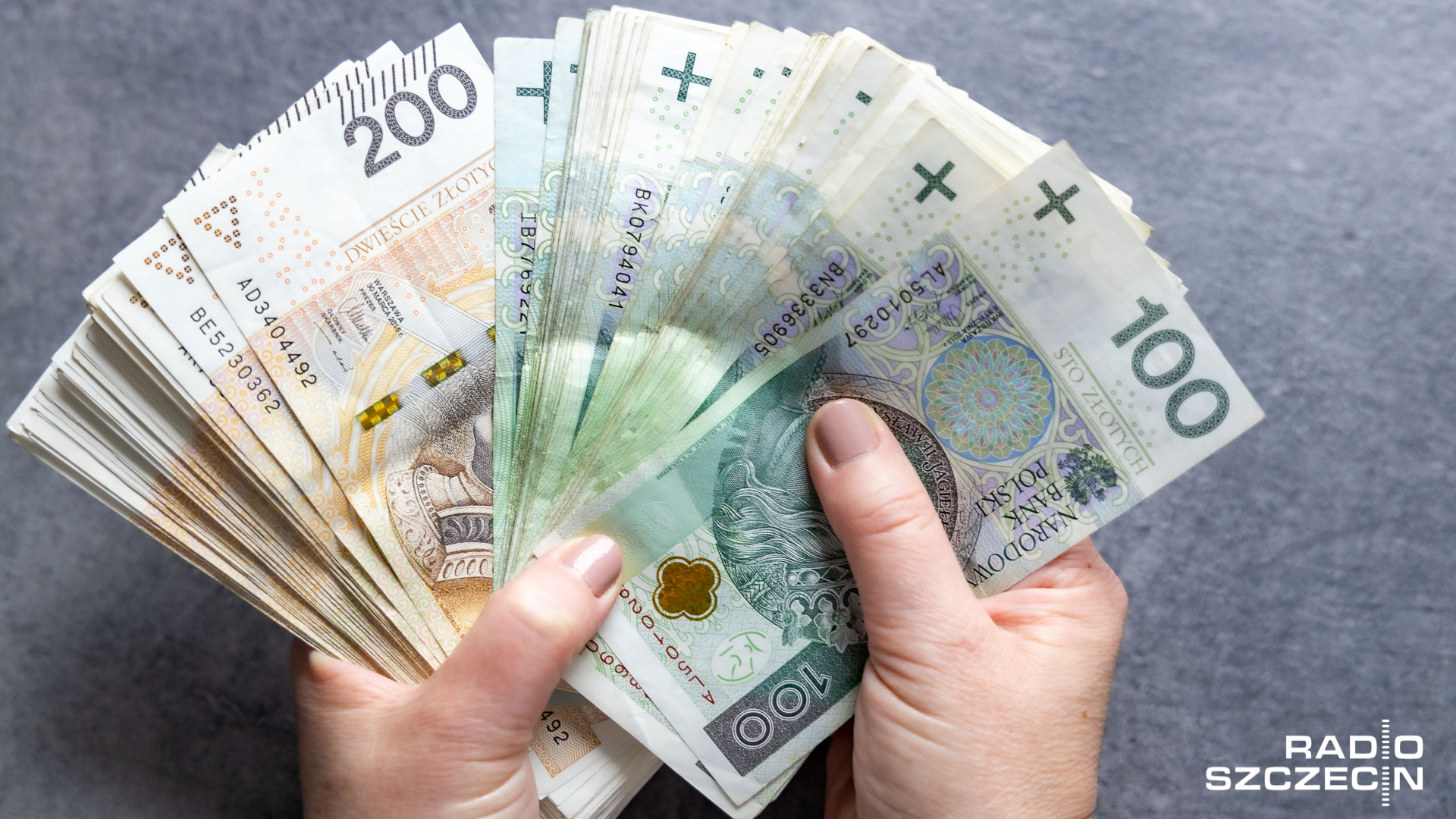 Pensje w szczecińskich przedsiębiorstwach rosną. Przeciętne wynagrodzenie brutto w sektorze przedsiębiorstw w marcu tego roku wyniosło 8611,66 zł - to najnowsze dane Urzędu Statystycznego.