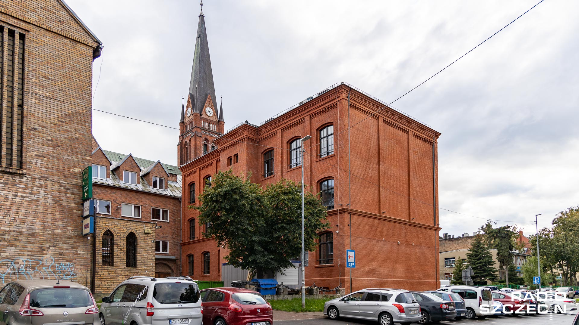 Modernizacja miejskiej biblioteki opóźniona [ZDJĘCIA ...