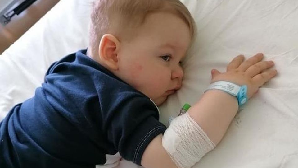 Kajetan Gatzke spod Śwdwina chce wygrać z SMA. Zbiórkę na lek warty 9,5 miliona złotych wsparło już ponad 120 tysięcy osób. Połowy kwoty jeszcze brakuje.