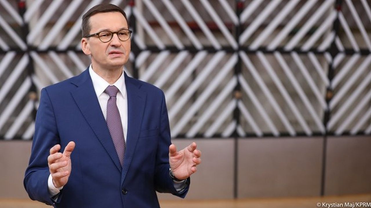 Premier po powrocie z Brukseli: Polacy potrzebują teraz kapitału