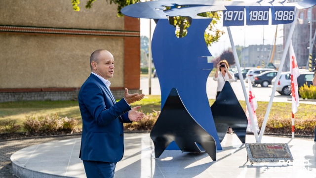 Fot. Robert Stachnik [Radio Szczecin] Portowcy ze Szczecina uczcili rocznicę podpisania Porozumień Sierpniowych [ZDJĘCIA]