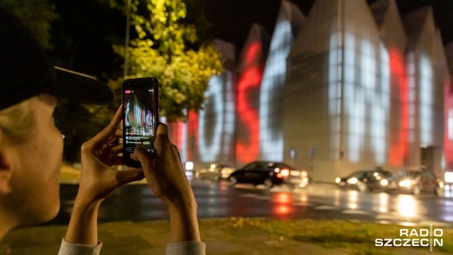 Fot. Robert Stachnik [Radio Szczecin] Filharmonia rozbłysła w hołdzie Solidarności [WIDEO, ZDJĘCIA]