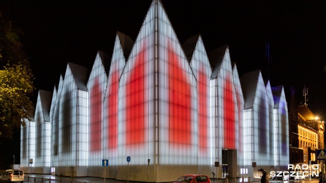 Fot. Robert Stachnik [Radio Szczecin] Filharmonia rozbłysła w hołdzie Solidarności [WIDEO, ZDJĘCIA]