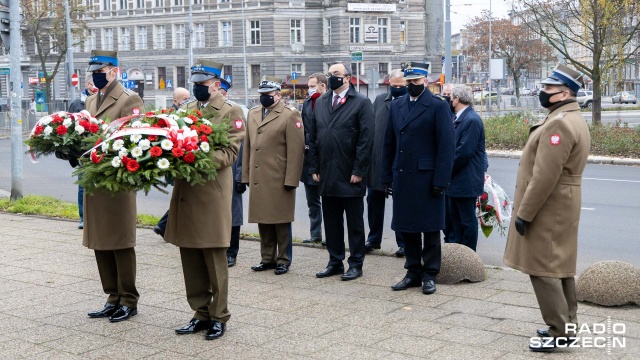 Fot. Robert Stachnik [Radio Szczecin] Wojewoda: oddać hołd przodkom, zbudować pomnik Marszałka [WIDEO, DUŻO ZDJĘĆ]