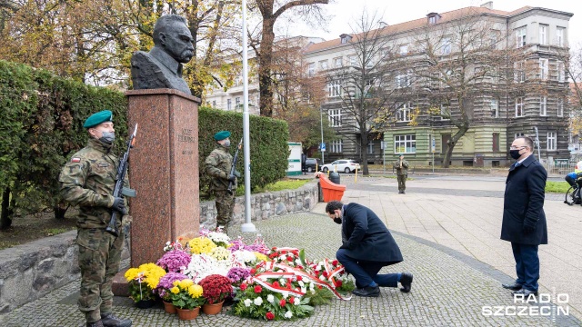 Fot. Robert Stachnik [Radio Szczecin] Wojewoda: oddać hołd przodkom, zbudować pomnik Marszałka [WIDEO, DUŻO ZDJĘĆ]