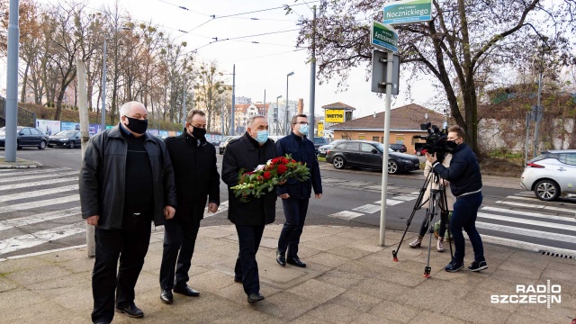 Fot. Robert Stachnik [Radio Szczecin] Szczecińskie obchody Grudnia'70. Listy od prezydenta i premiera [WIDEO, ZDJĘCIA]