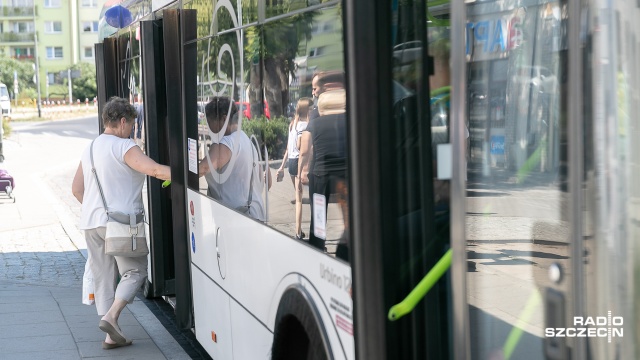 Bezpłatną linię autobusową dla mieszkańców miejscowości Lubin uruchomiły władze Międzyzdrojów. To efekt likwidacji części połączeń, które dotychczas obsługiwał PKS Kamień Pomorski.