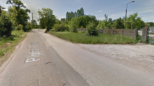 Natychmiastowego zamknięcia ulicy Piotra i Pawła w Policach domagają się członkowie Stowarzyszenia Duchowo. Chodzi o odcinek od Kolejowej do Brzozowej.