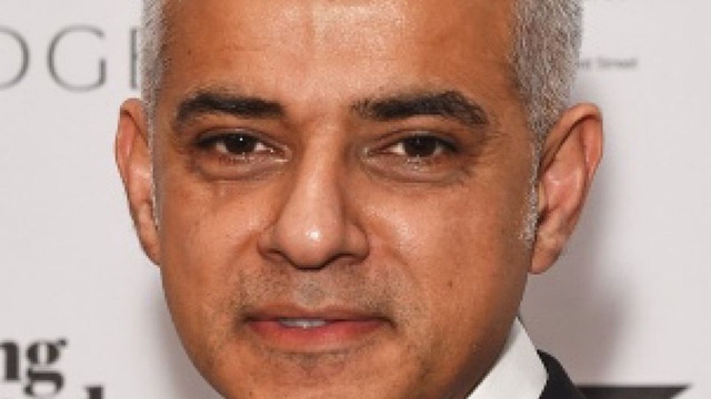 Burmistrz Londynu apeluje do Polaków na Wyspach o wzięciu udziału w brexitowej rejestracji. Sadiq Khan przypomina, że po tym, jak kraj opuścił Unię Europejską, każdy imigrant musi uzyskać status osoby osiedlonej.