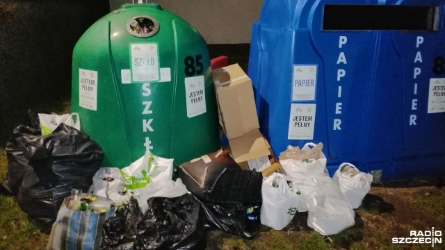 Fotopułapki mają być sposobem na walkę z osobami podrzucającymi śmieci w Kołobrzegu.