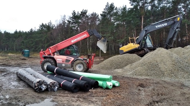 Rozpoczął się kolejny etap prac przy budowie tunelu pod Świną. Po stronie wyspy Uznam wykonawca zakończył wycinkę drzew i kontynuuje ją po stronie wyspy Wolin.
