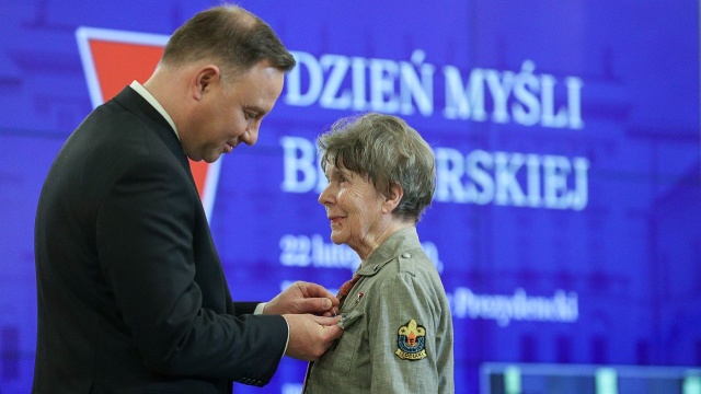 Prezydent przyjął w Pałacu Prezydenckim harcerzy z kilku organizacji skautowskich. W sobotę na całym świecie obchodzony jest Dzień Myśli Braterskiej - święto harcerzy i skautów z całego świata.