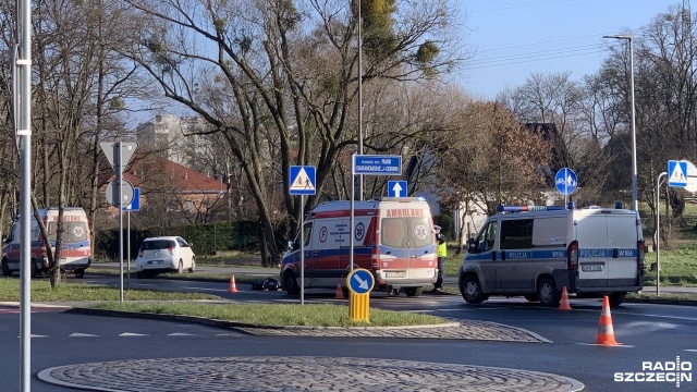 Uwaga kierowcy - są utrudnienia na rondzie im. Marii Baranowskiej-Dohrn, to na wyjeździe z os. Bukowego.