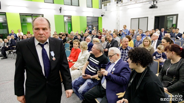 160 honorowych dawców krwi odebrało w sobotę odznaki Honorowy Dawca Krwi - Zasłużony dla Zdrowia Narodu podczas uroczystości w Technoparku Pomerania.