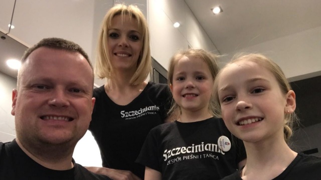 Zespół Pieśni i Tańca Szczecinianie zostaje w domu, ale cały czas pracuje. Codziennie członkowie są zajęci, bo trenują.