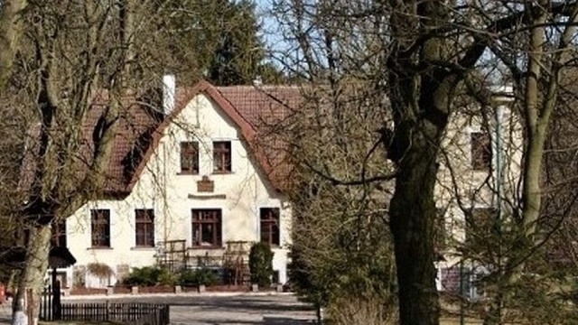 Cały ośrodek leczenia uzależnień został zamknięty, a wewnątrz w izolacji pozostali pensjonariusze i pracownicy.