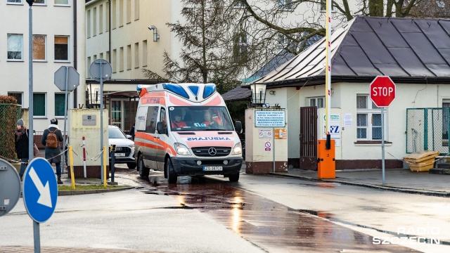 SOR przy Unii Lubelskiej zamknięty. Pielęgniarka z koronawisusem