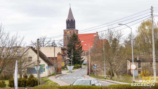 Za siedmioma lasami, za siedmioma górami, za siedmioma rzekami. Gdzieś w goleniowskim powiecie, było sobie Maszewo, zamieszkiwane przez maszewiaków. Zajrzyjmy do nich...