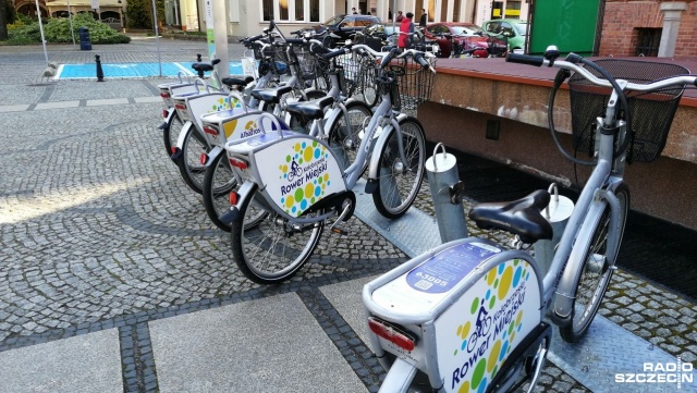 Zgodnie z decyzją rządu, od środy na ulice polskich miast mogą powrócić publiczne wypożyczalnie rowerów. Jednym z nich, które zdecydowało się ponownie uruchomić rower miejski, jest Kołobrzeg.
