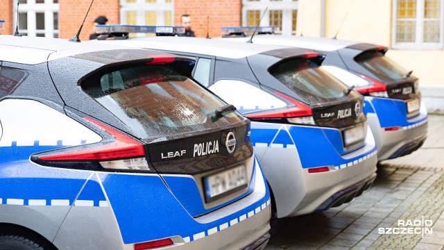 Pięć lat więzienia grozi mężczyźnie, który uciekał samochodem przed policją i potrącił funkcjonariusza. Do zdarzenia doszło w Koszalinie.