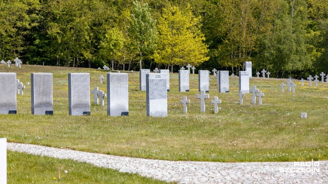 Na Cmentarzu Wojennym Żołnierzy Niemieckich w Glinnej odbędzie się pogrzeb 1000 żołnierzy i ofiar cywilnych z czasów II wojny światowej.