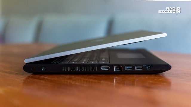 30 laptopów za blisko sto tysięcy złotych kupiły władze samorządowe w Kołobrzegu.