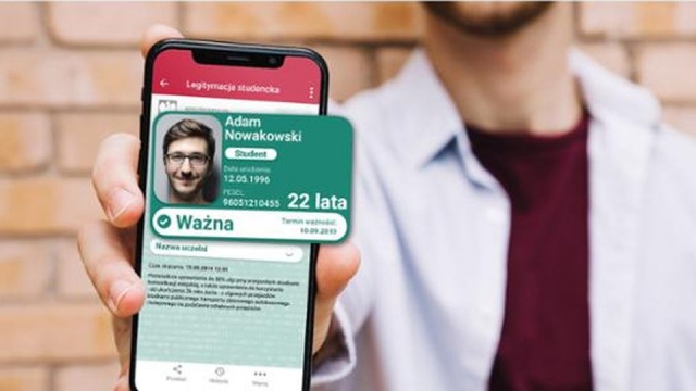 Legitymacje studenckie i pracowników uczelni będę automatycznie przedłużone - wynika z projektu rozporządzenia Ministerstwa Nauki i Szkolnictwa Wyższego w tej sprawie. Nie trzeba będzie przedłużać ich osobiście w sekretariacie uczelni.