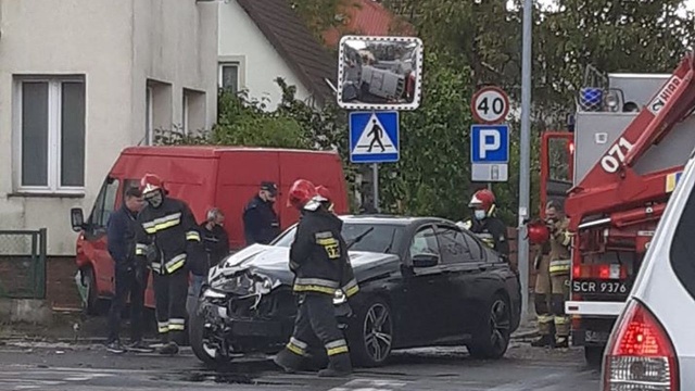 Nie mają szczęścia mieszkańcy domu, który stoi na skrzyżowaniu ulic Reduty Ordona z Łukasińskiego w Szczecinie.