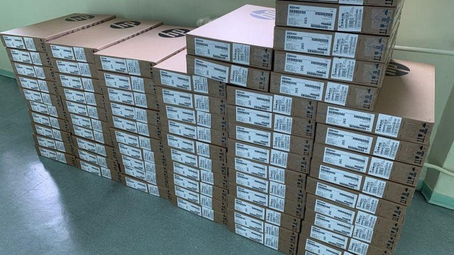 165 tysięcy złotych kosztowały nowe laptopy dla szczecińskich uczniów, które kupił Urząd Miejski.