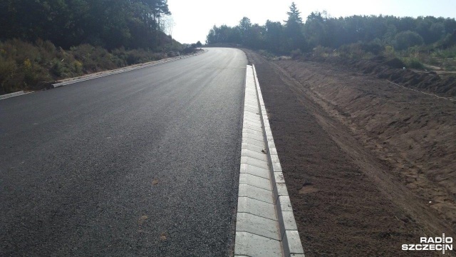 Obok przygotowań do budowy ponad 50-kilometrowej Obwodnicy Zachodniej Szczecina, szczeciński oddział Generalnej Dyrekcji Dróg Krajowych i Autostrad buduje też i przygotowuje do budowy małe obwodnice. Jest ich aż dziewięć.