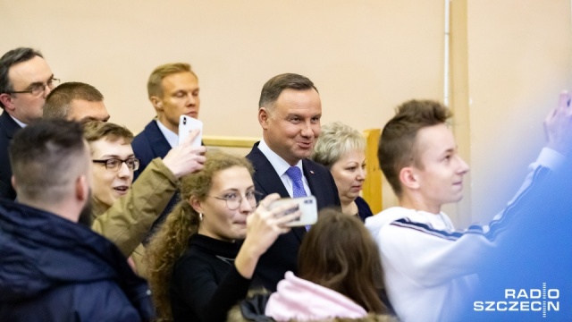 Gmina nie będzie musiała korzystać z rządowej pożyczki - zapewnia wójt Michał Zinowik. Wsparcie będzie inne. Rząd i kancelaria prezydenta RP pomogą rozwiązać problem, z którym gmina nie może się uporać od lat - dodaje wójt.