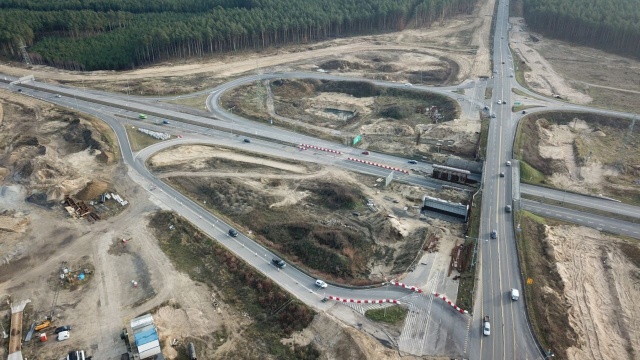 Szczeciński oddział Generalnej Dyrekcji Dróg Krajowych i Autostrad podpisał kolejną umowę na dokończenie północnej jezdni drogi krajowej numer 10.