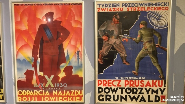 Plakat wydany z okazji X rocznicy odparcia najazdu Rosji Sowieckiej czy nawołujący do uzyskania przez Polskę kolonii - można je od wtorku oglądać na wystawie w Zamku Książąt Pomorskich.