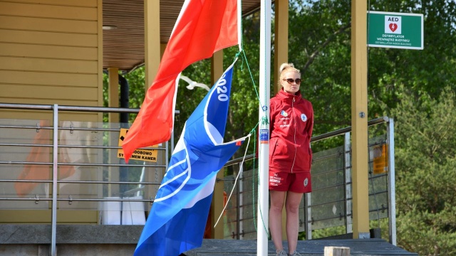 Błękitne Flagi już powiewają na plażach i marinach. Tak jest m.in. w Świnoujściu.