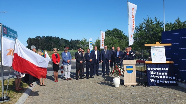 Minister infrastruktury Andrzej Adamczyk otworzył obwodnicę Węgorzyna w Zachodniopomorskiem.