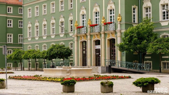 Biura do spraw obsługi wyborów w Szczecinie - w sobotę jest otwarte. Zarówno w Urzędzie Miasta przy placu Armii Krajowej, jak i filii przy ulicy Rydla. Biura będą otwarte w sobotę do 15.