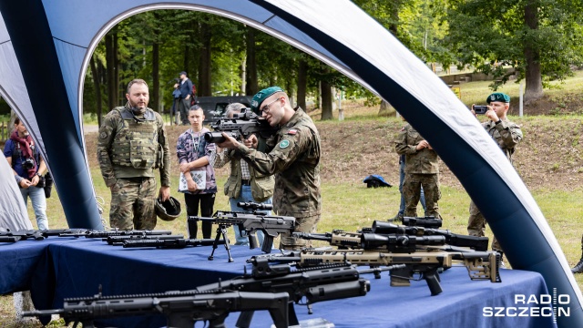 Szybsza, skuteczniejsza i bardziej niezawodna - taka jest nowa broń terytorialsów. To karabinek Grot.