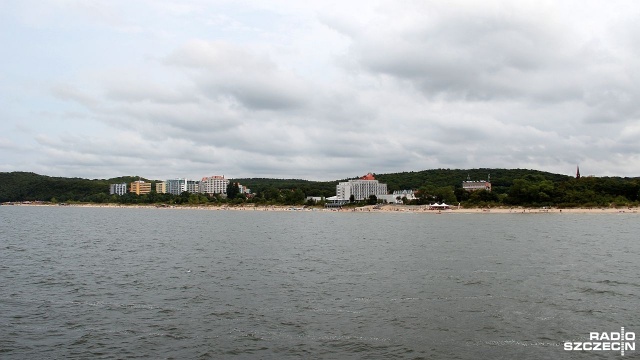 Nauka pierwszej pomocy, obsługi defibrylatora i ratowania psa między innymi tego będzie można nauczyć się w sobotę na plaży w Międzyzdrojach.