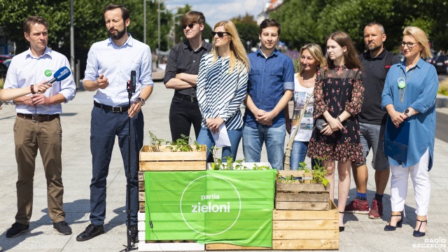 Bardziej ekologicznego, przyjaznego dla pieszych i z czystym powietrzem Szczecina chcą członkowie Partii Zielonych i Stowarzyszenia Ostra Zieleń.