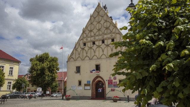W Trzcińsku-Zdroju w piątek: koncert i wystawa rzeźb oraz obrazów lokalnych artystów.